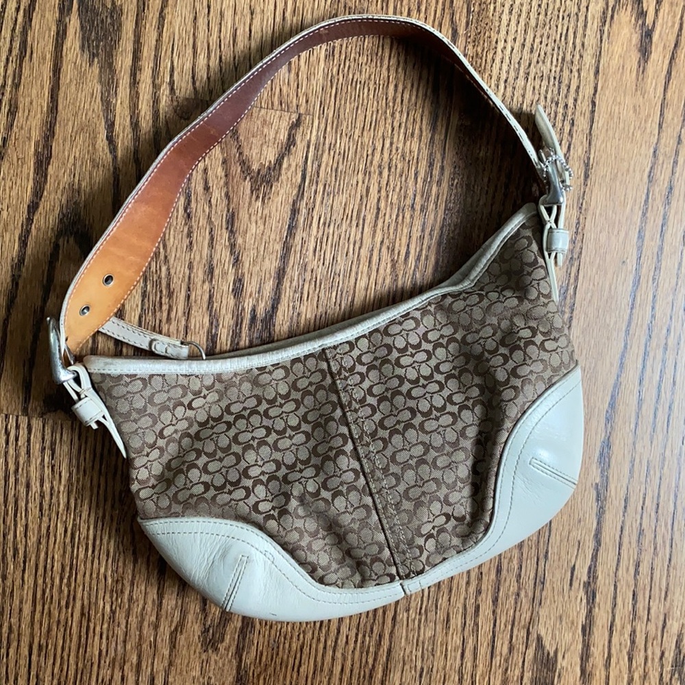 COACH mini signature hobo.